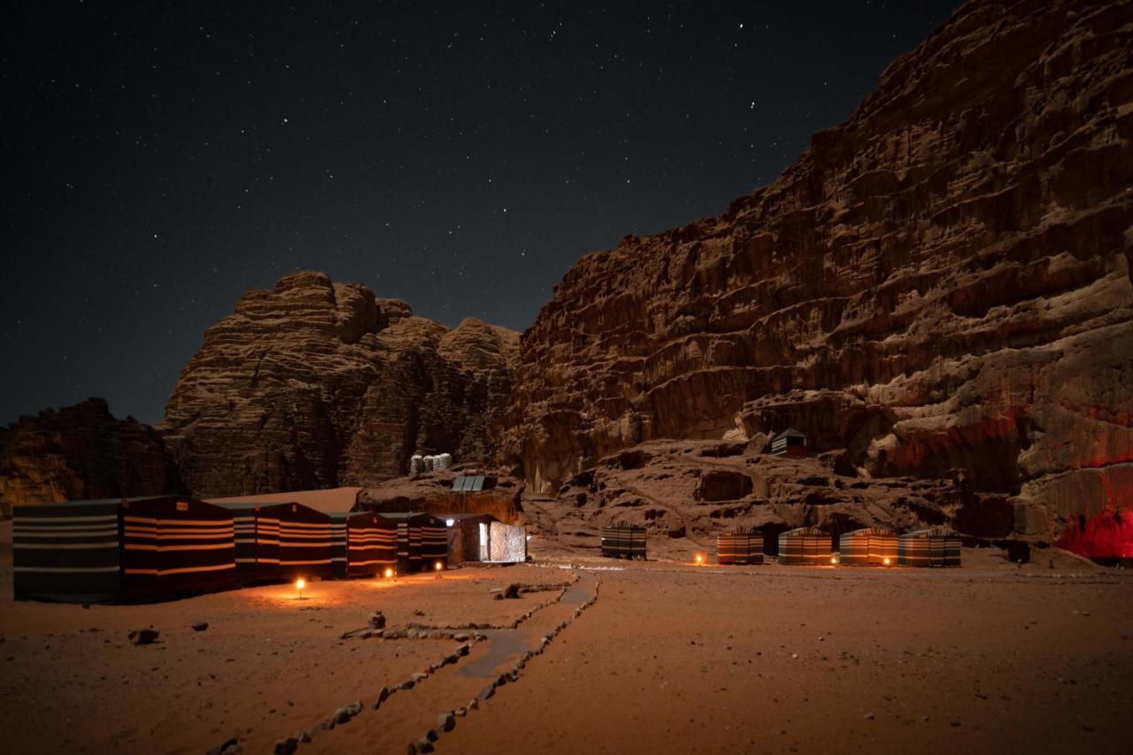 מלון וואדי רם Magic Bedouin Star & Tours מראה חיצוני תמונה